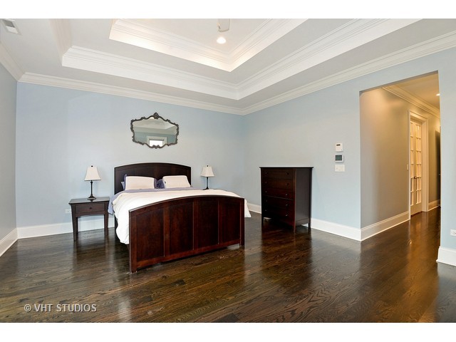 3331 N Leavitt St, Chicago, IL 60618 photo 12
