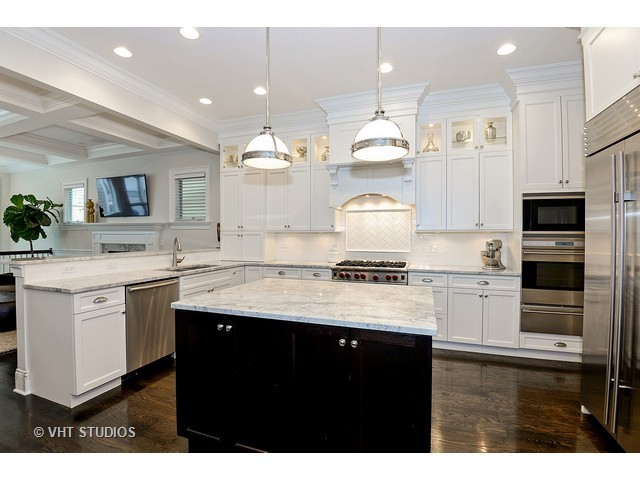 3331 N Leavitt St, Chicago, IL 60618 photo 4