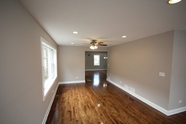 11314 S Lowe Ave, Chicago, IL 60628 photo 18