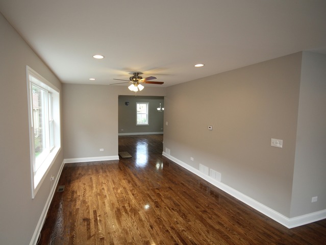 11314 S Lowe Ave, Chicago, IL 60628 photo 14