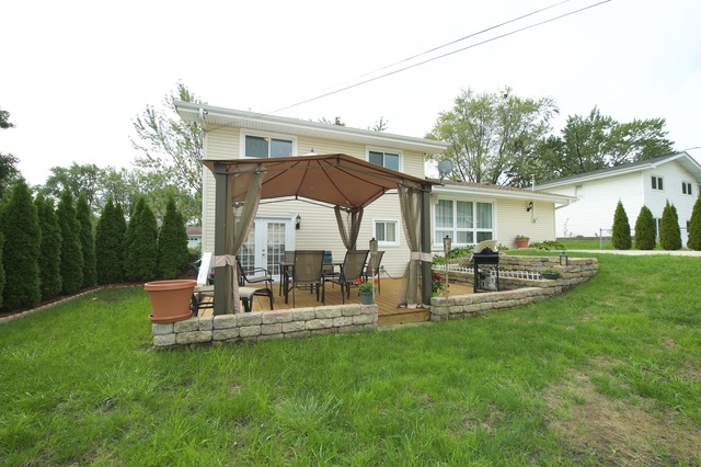 660 Baxter Ln, Hoffman Estates, IL 60169 photo 15