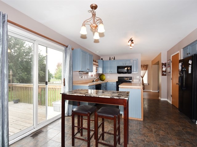 3402 Veronica St, Plano, IL 60545 photo 6