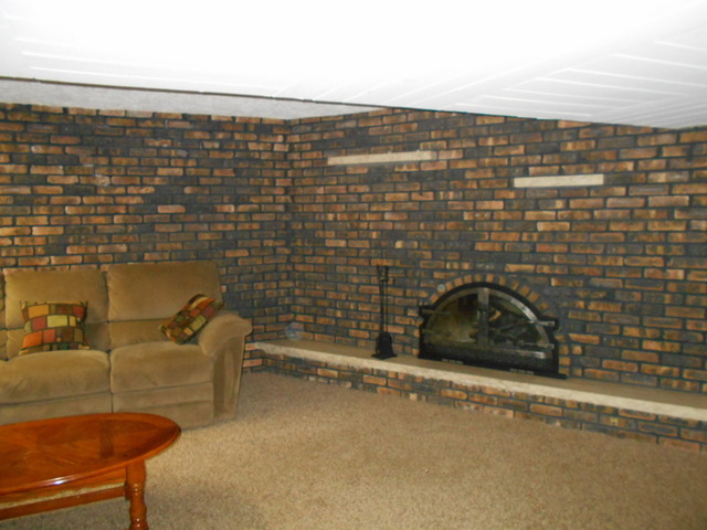 690 Morray Ct, Des Plaines, IL 60018 photo 8