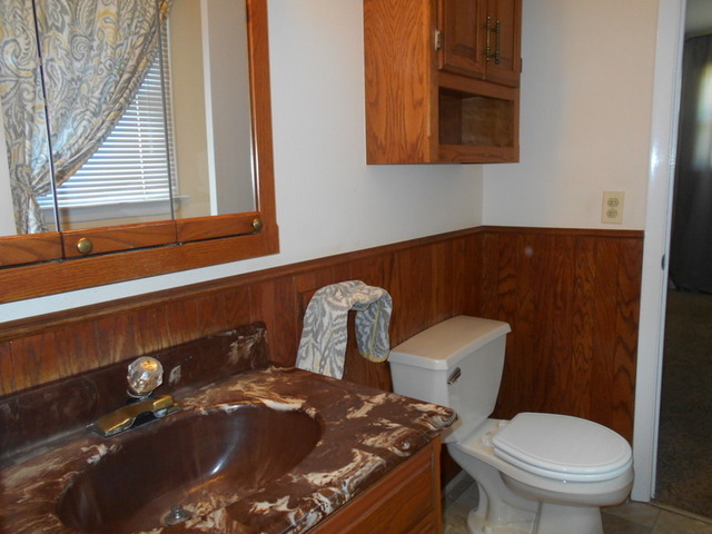 690 Morray Ct, Des Plaines, IL 60018 photo 12