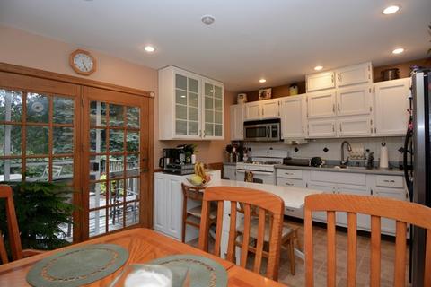 2215 Cedar St, Rolling Meadows, IL 60008 photo 4