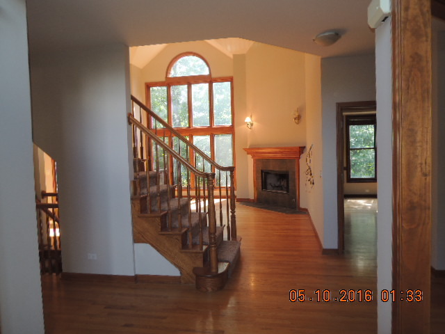 754 Fox Run Dr, Geneva, IL 60134 photo 3