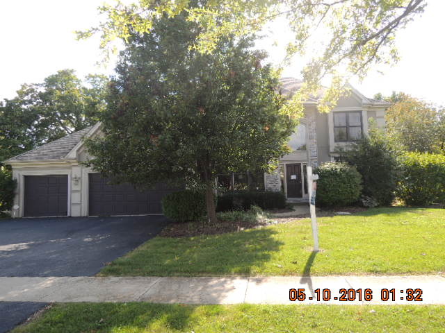 754 Fox Run Dr, Geneva, IL 60134 photo 2