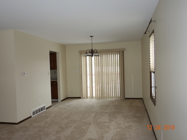 2409 W Fairview Ln, Mchenry, IL 60051 photo 5