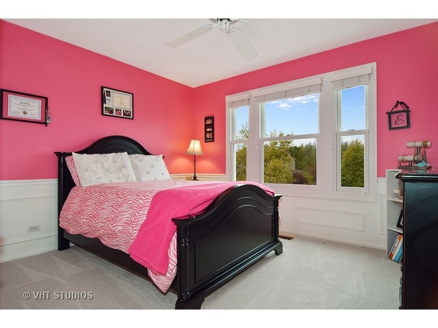 1305 Silver Ct, Bartlett, IL 60103 photo 14