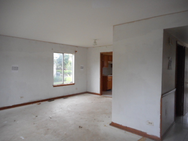 546 Foxford Rd, Bartlett, IL 60103 photo 20