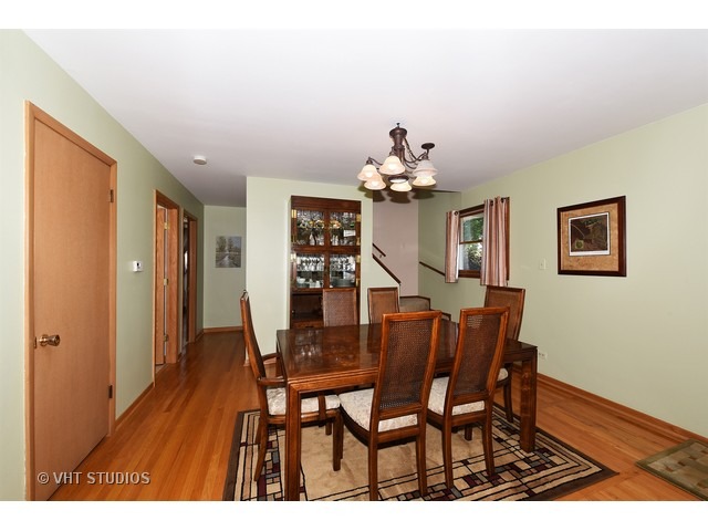 7153 Beloit Ave, Bridgeview, IL 60455 photo 4