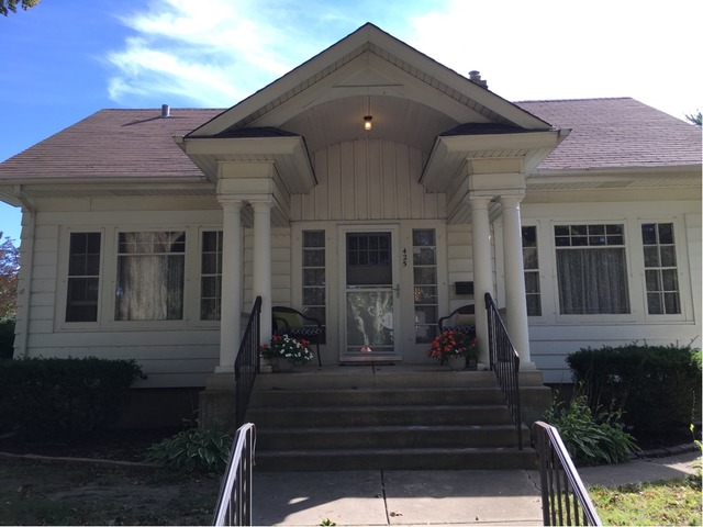 425 Preston Ave, Elgin, IL 60120 photo 1
