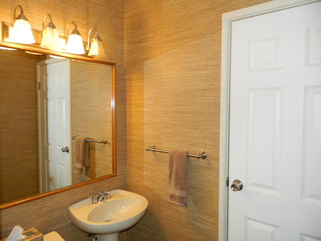 4285 Dixon Dr, Hoffman Estates, IL 60192 photo 5