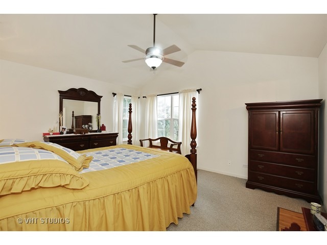 2651 Maple Cir, West Dundee, IL 60118 photo 6