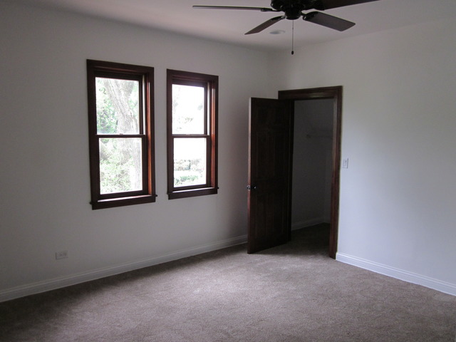 335 Spruce St, Aurora, IL 60506 photo 20