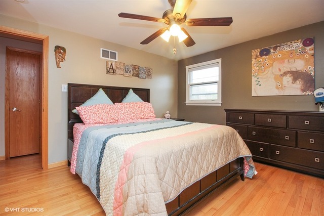 15149 Springfield Ave, Midlothian, IL 60445 photo 6