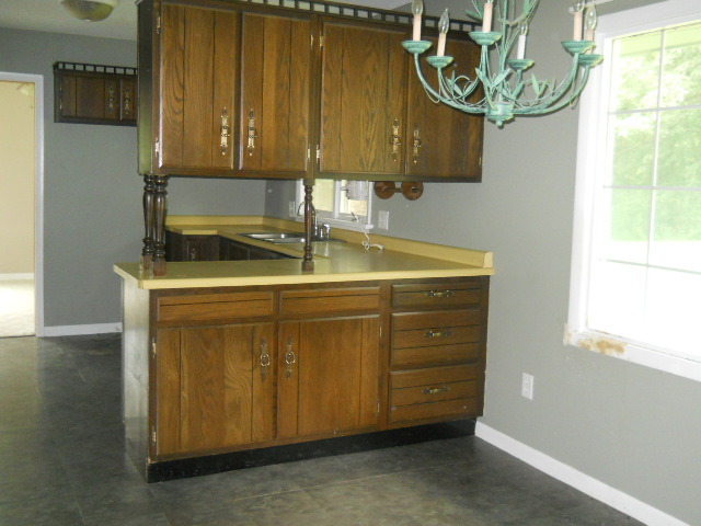 628 E Lincolnway, Morrison, IL 61270 photo 4