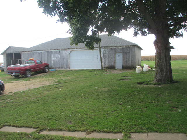 2321 Maytown Rd, Sublette, IL 61367 photo 18