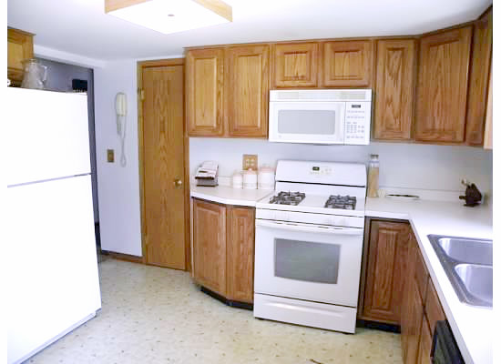 864 Adeline Dr, Elgin, IL 60123 photo 10