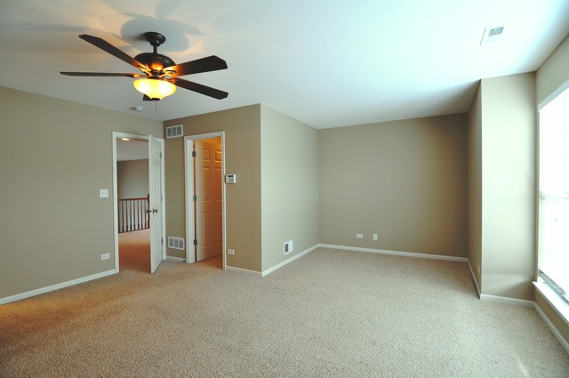 2379 Georgetown Cir, Aurora, IL 60503 photo 10