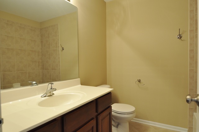 2379 Georgetown Cir, Aurora, IL 60503 photo 13
