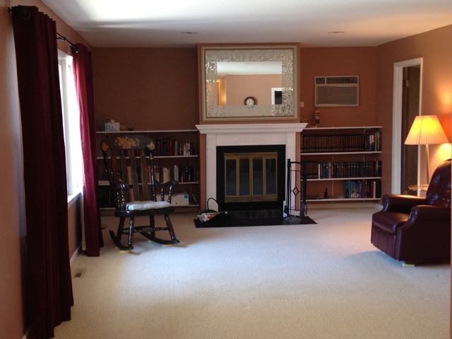 6940 Olympic Dr, Bridgeview, IL 60455 photo 9