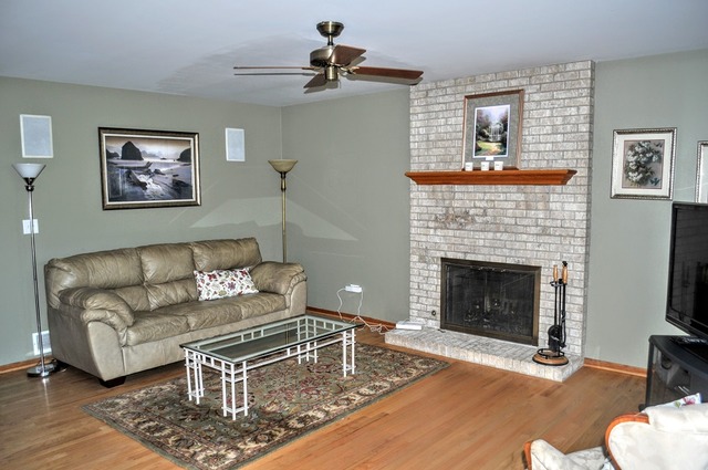 2018 Clematis Dr, Algonquin, IL 60102 photo 4