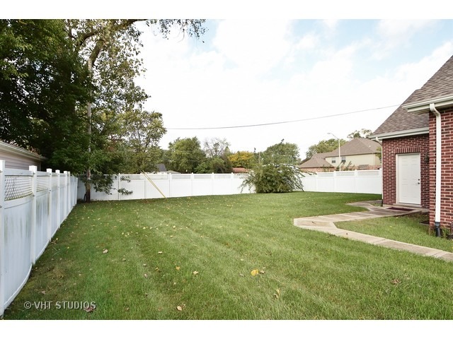 8600 Laporte Ave, Burbank, IL 60459 photo 16