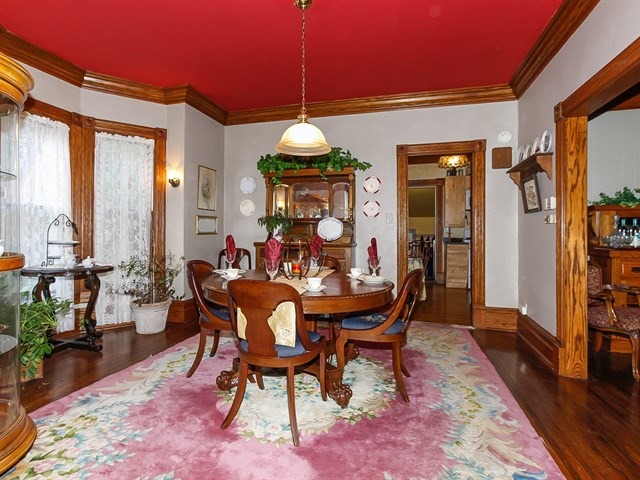 370 N Worth Ave, Elgin, IL 60123 photo 5