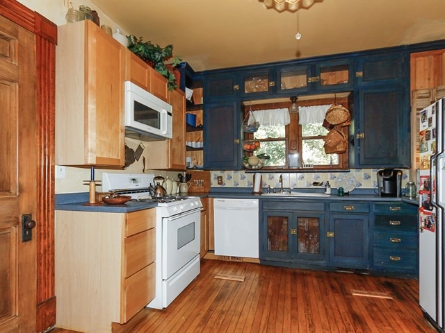 370 N Worth Ave, Elgin, IL 60123 photo 7