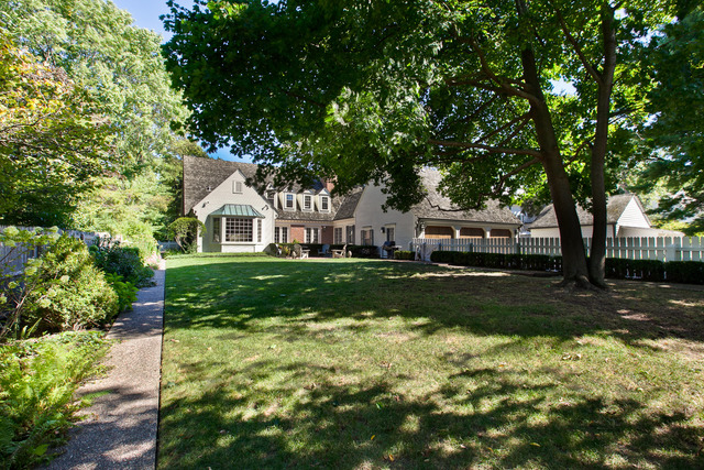 240 Maple Ct, Lake Forest, IL 60045 photo 25