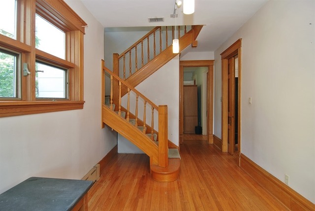 3445 Home Ave, Berwyn, IL 60402 photo 4
