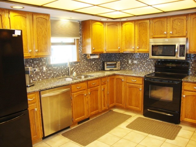 23734 E Jonathan Ln, Crete, IL 60417 photo 4