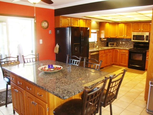 23734 E Jonathan Ln, Crete, IL 60417 photo 3