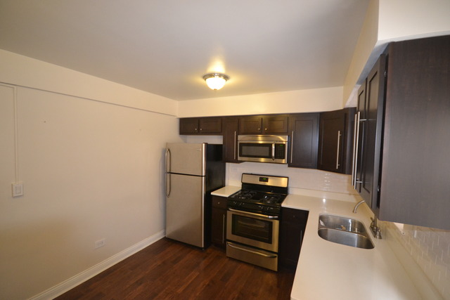 2445 N 78th Ave #1W, Elmwood Park, IL 60707 photo 8