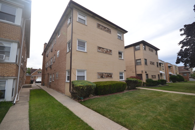 2445 N 78th Ave #1W, Elmwood Park, IL 60707 photo 2