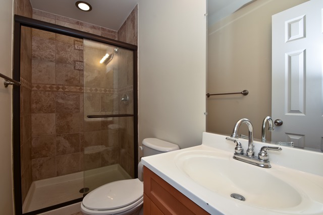14637 Avers Ave, Midlothian, IL 60445 photo 9