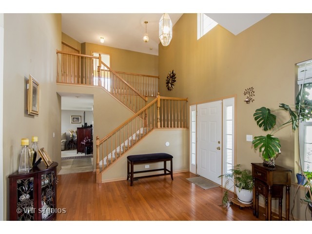 2900 Bliss Ct, Plainfield, IL 60586 photo 2