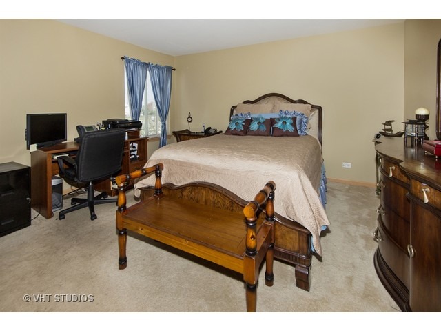 2900 Bliss Ct, Plainfield, IL 60586 photo 10