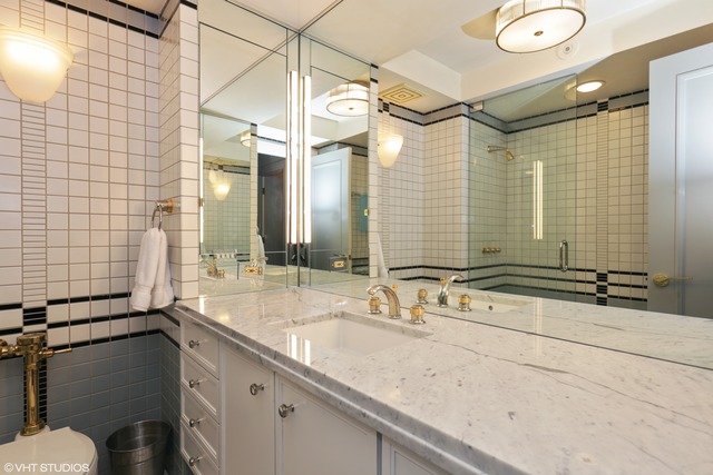 20 E Cedar St #10B, Chicago, IL 60611 photo 14