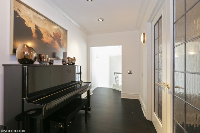 20 E Cedar St #10B, Chicago, IL 60611 photo 12