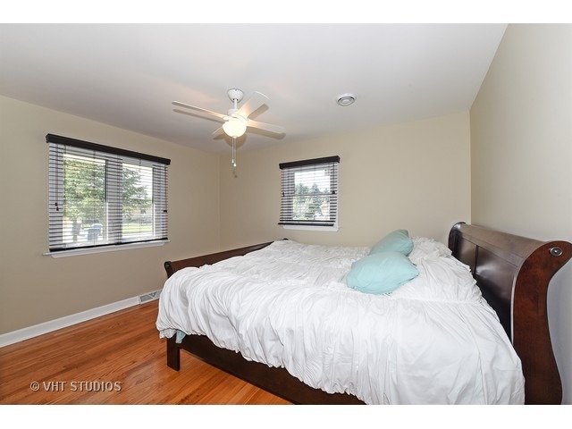 7716 W 81st St, Bridgeview, IL 60455 photo 8