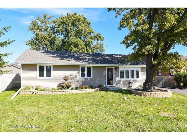 7716 W 81st St, Bridgeview, IL 60455 photo 1