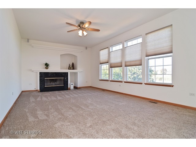 771 Castleton Ct, Carol Stream, IL 60188 photo 6