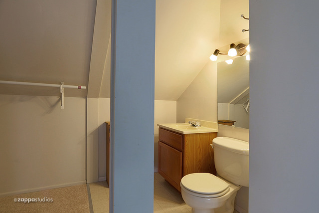 800 Saint John St, Elgin, IL 60120 photo 21