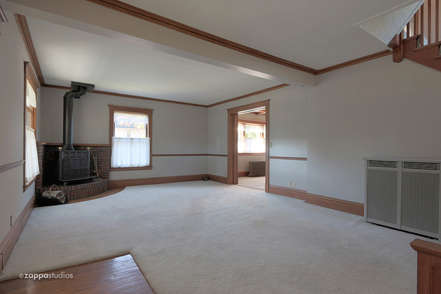 800 Saint John St, Elgin, IL 60120 photo 5