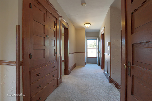 800 Saint John St, Elgin, IL 60120 photo 13