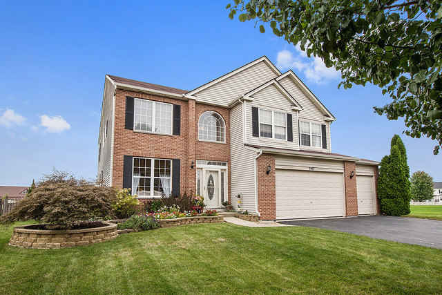 7407 Windstone Dr, Plainfield, IL 60586 photo 1