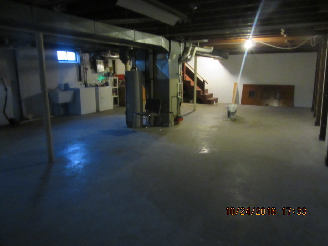 900 E 1st St, Lockport, IL 60441 photo 14