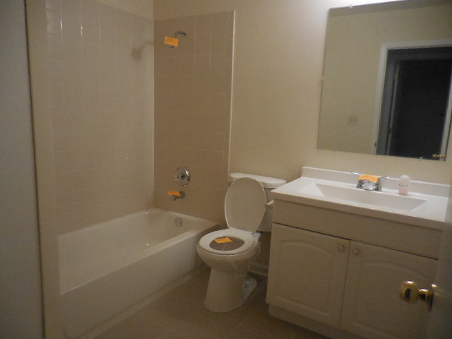844 Cambridge Pl #129A, Wheeling, IL 60090 photo 10